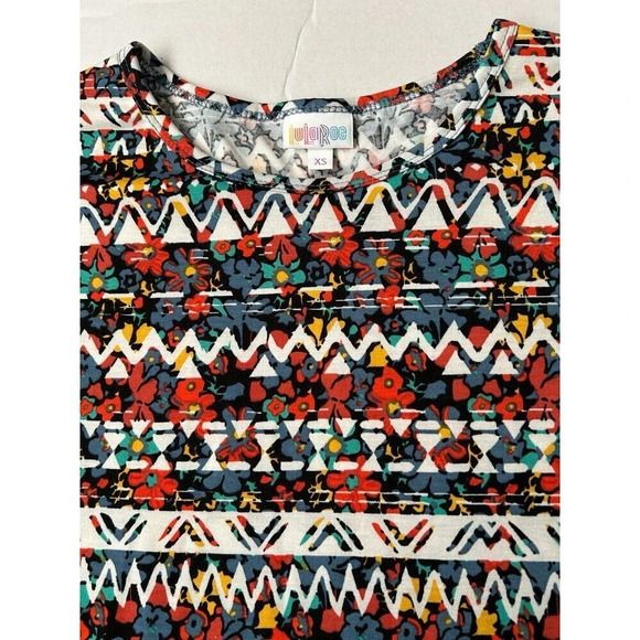 LuLaRoe Women’s Irma Tunic T-Shirt Top Size XS Floral - Picture 3 of 6